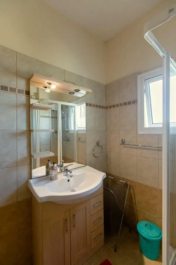Apartment Mary Larnaca